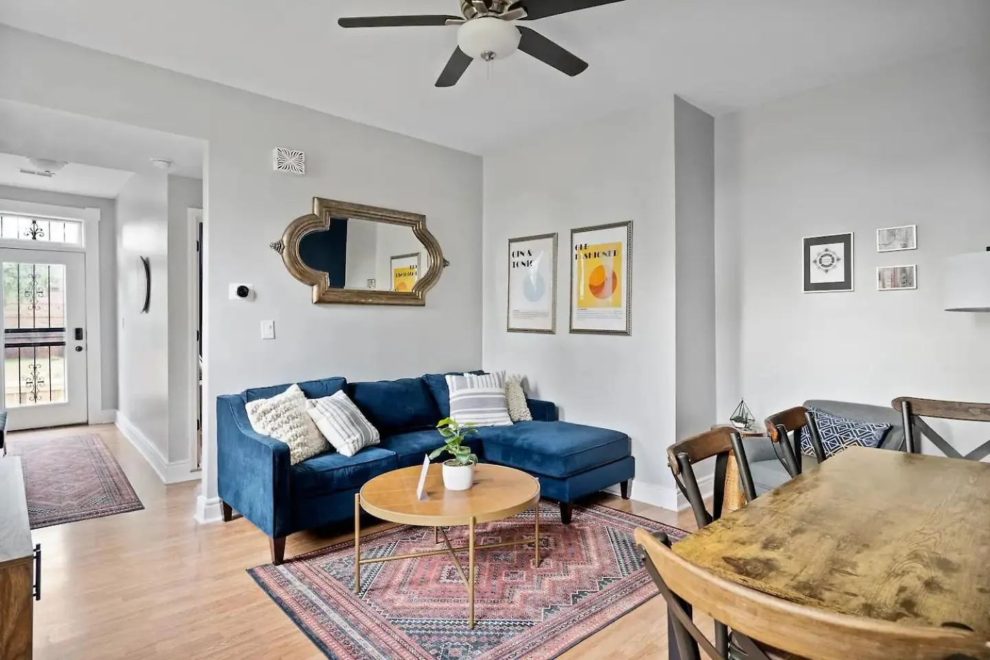 Semesterbostad Newly-Renovated Stylish Home In Louisville Ky