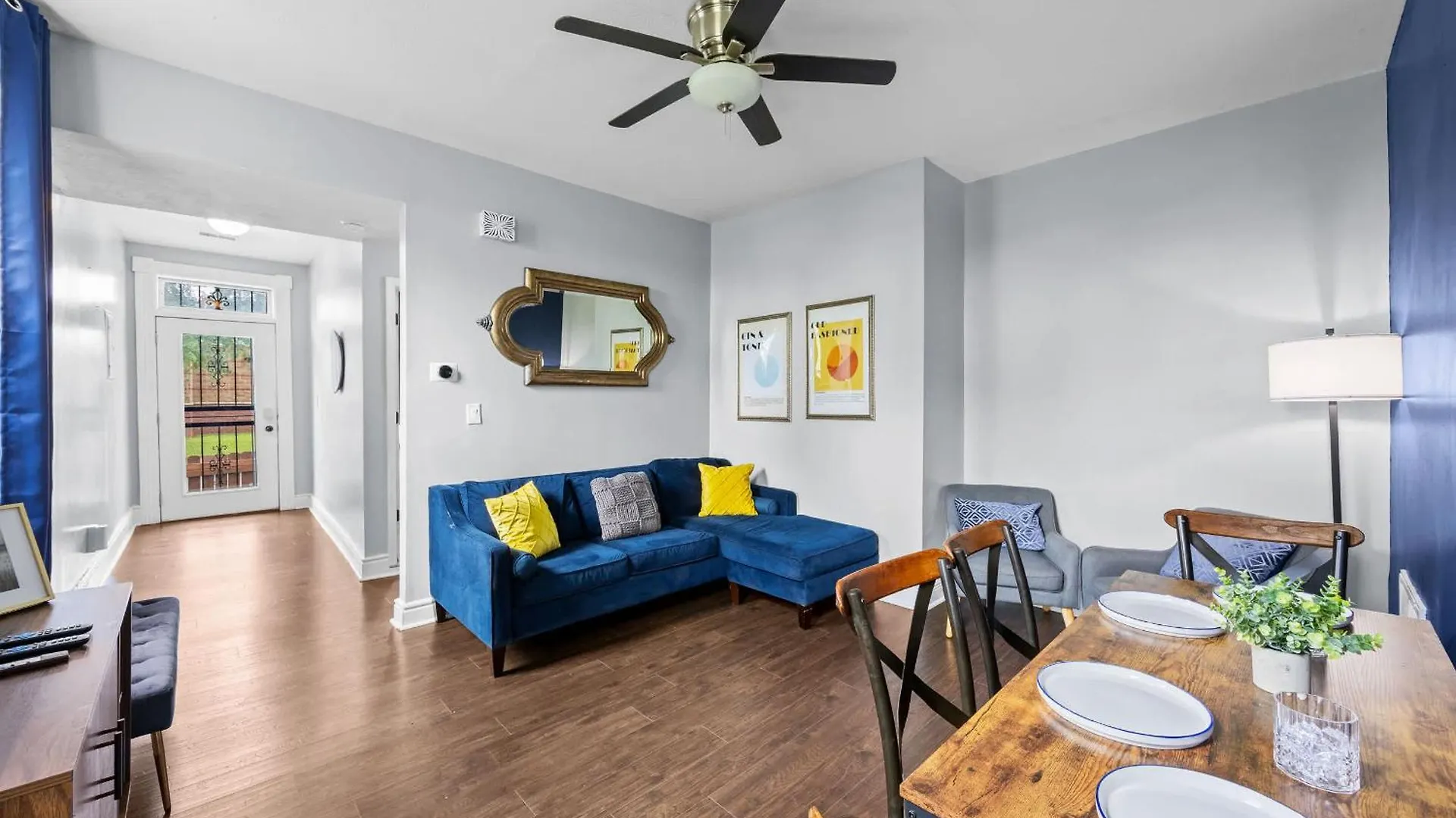 Semesterbostad Newly-Renovated Stylish Home In Louisville Ky