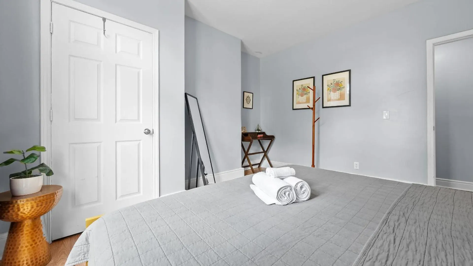 Semesterbostad Newly-Renovated Stylish Home In Louisville Ky